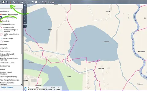 Mapa ewidencyjna z zaznaczonymi granicami obrębów, działkami ewidencyjnymi i budynkami. Widoczne są również hydrografia i nazwy miejscowości.