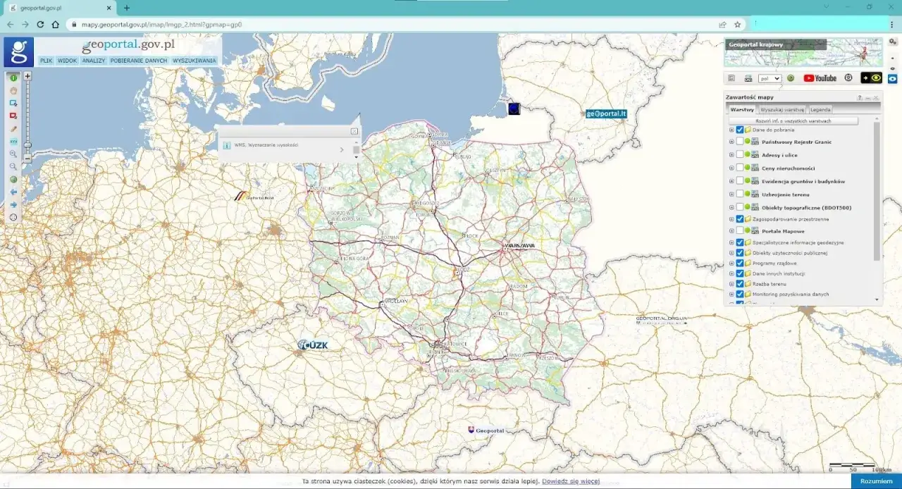 Mapa Polski z zaznaczonymi miastami, drogami i rzekami. Widoczny panel